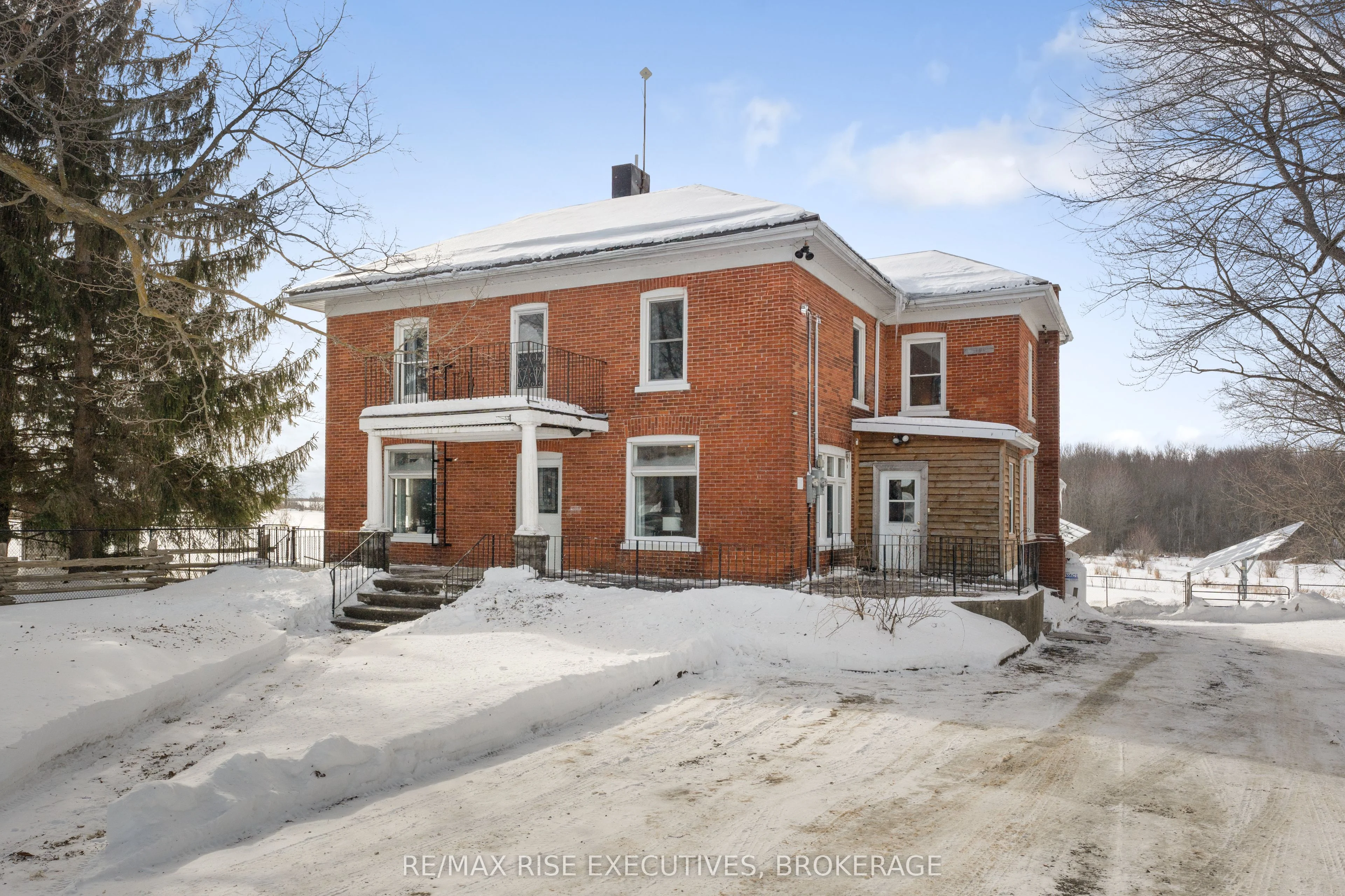 Farm in Stone Mills