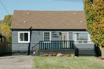 Detached in Hamilton