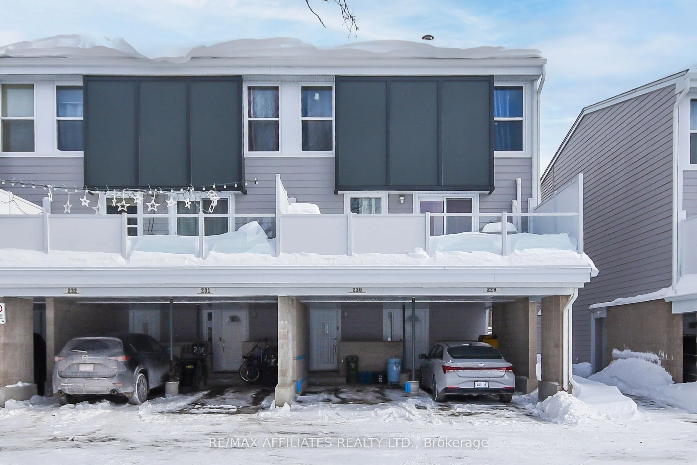 Condo Townhouse in Hunt Club - Windsor Park Village and Area
