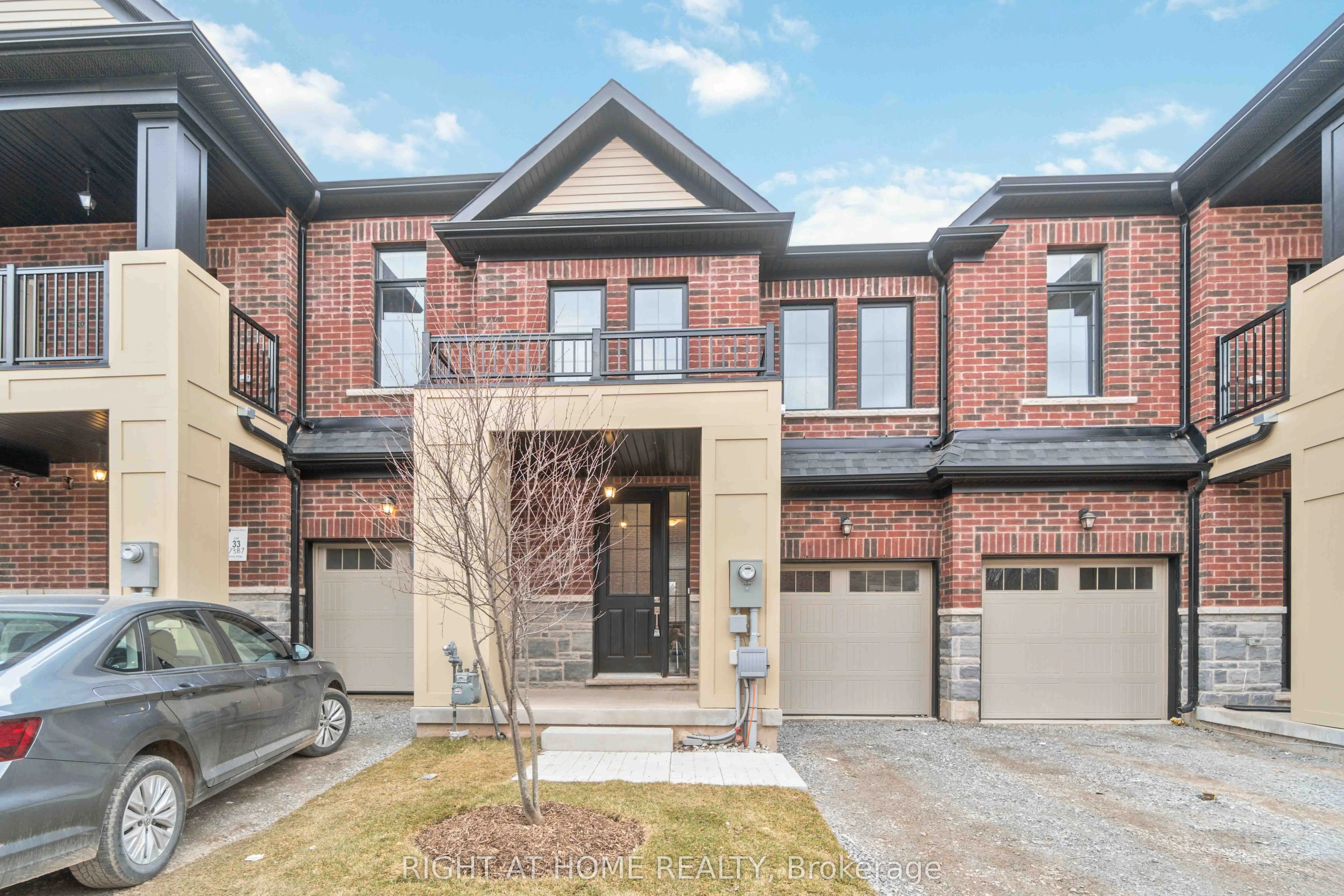 Condo Townhouse in Niagara Falls
