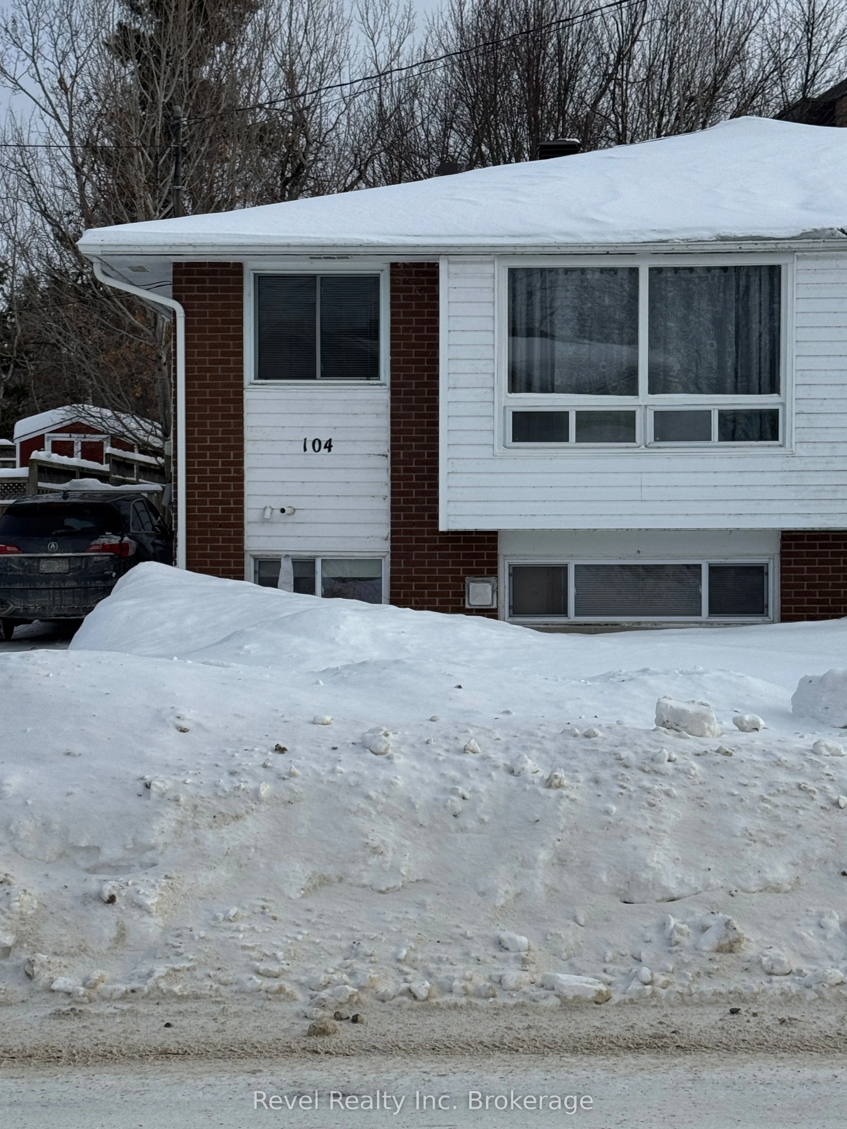104 Marshall Park Drive, North Bay, On P1a 3l2