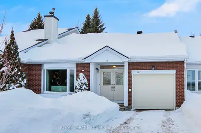 Condo Townhouse in Stittsville - Munster - Richmond