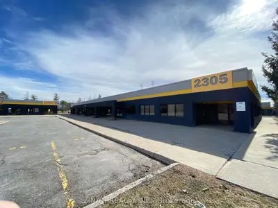 2305 St Laurent Boulevard 200, Hunt Club - South Keys and Area, ON K1G 4J8