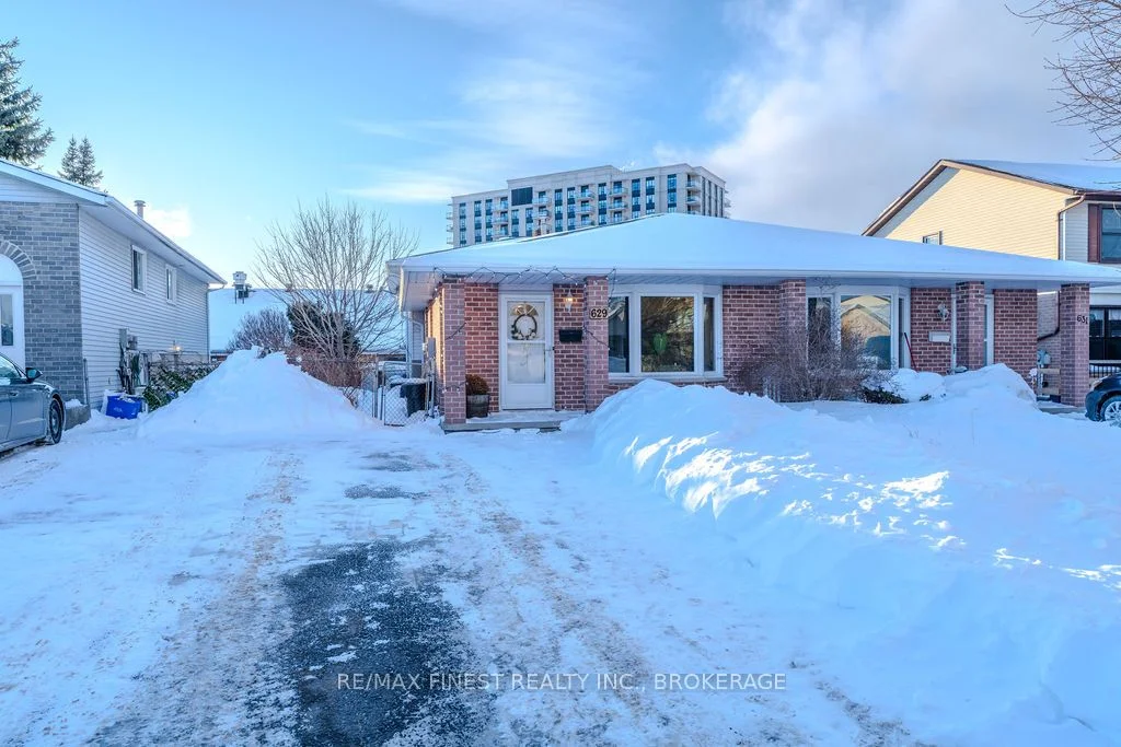 Semi-Detached in Kingston