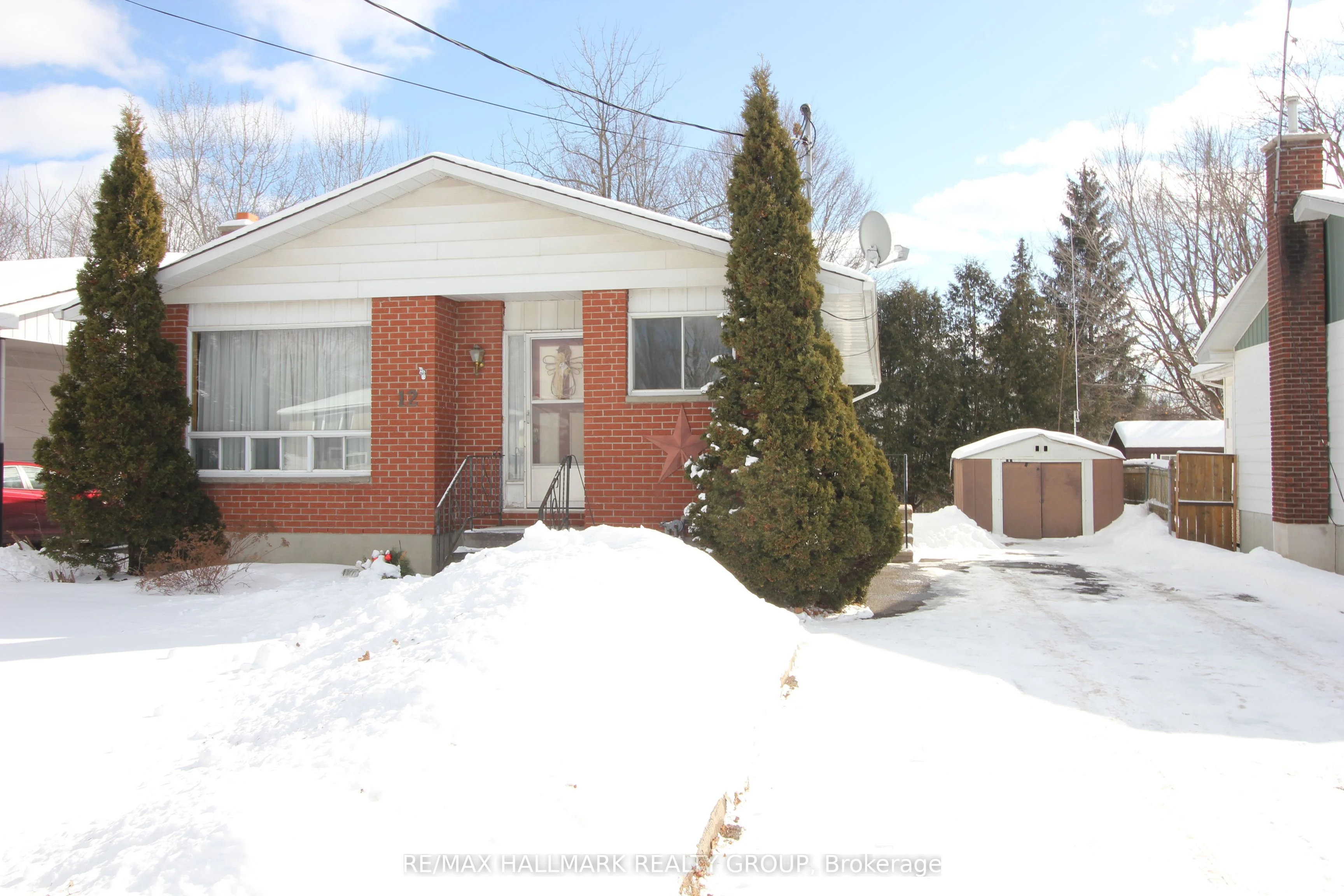 Detached in Perth