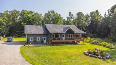 Detached in Minden Hills