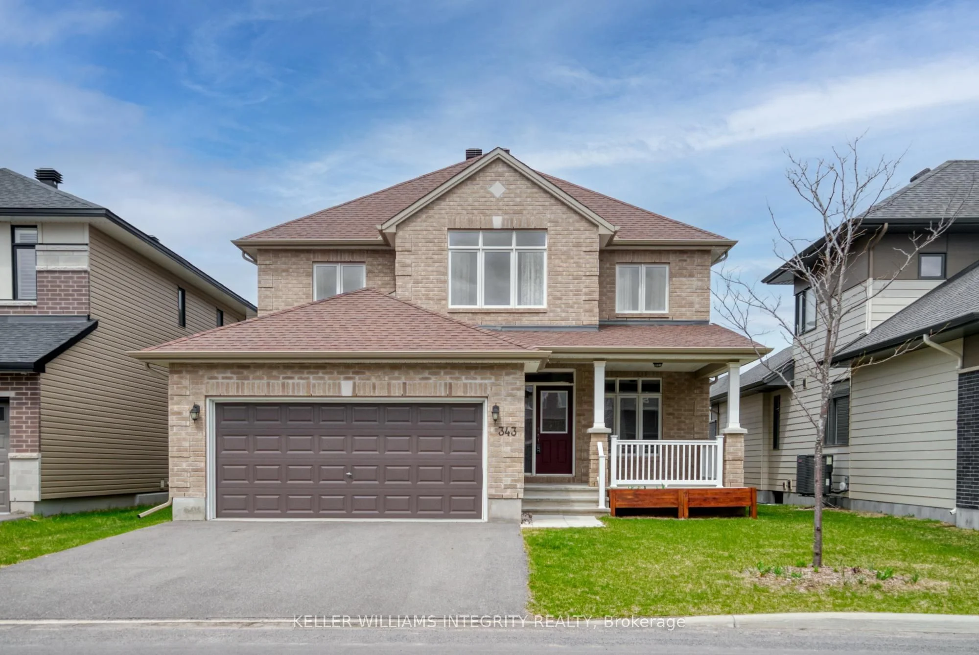 Detached in Blossom Park - Airport and Area