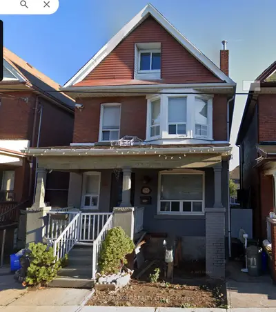 Detached in Hamilton