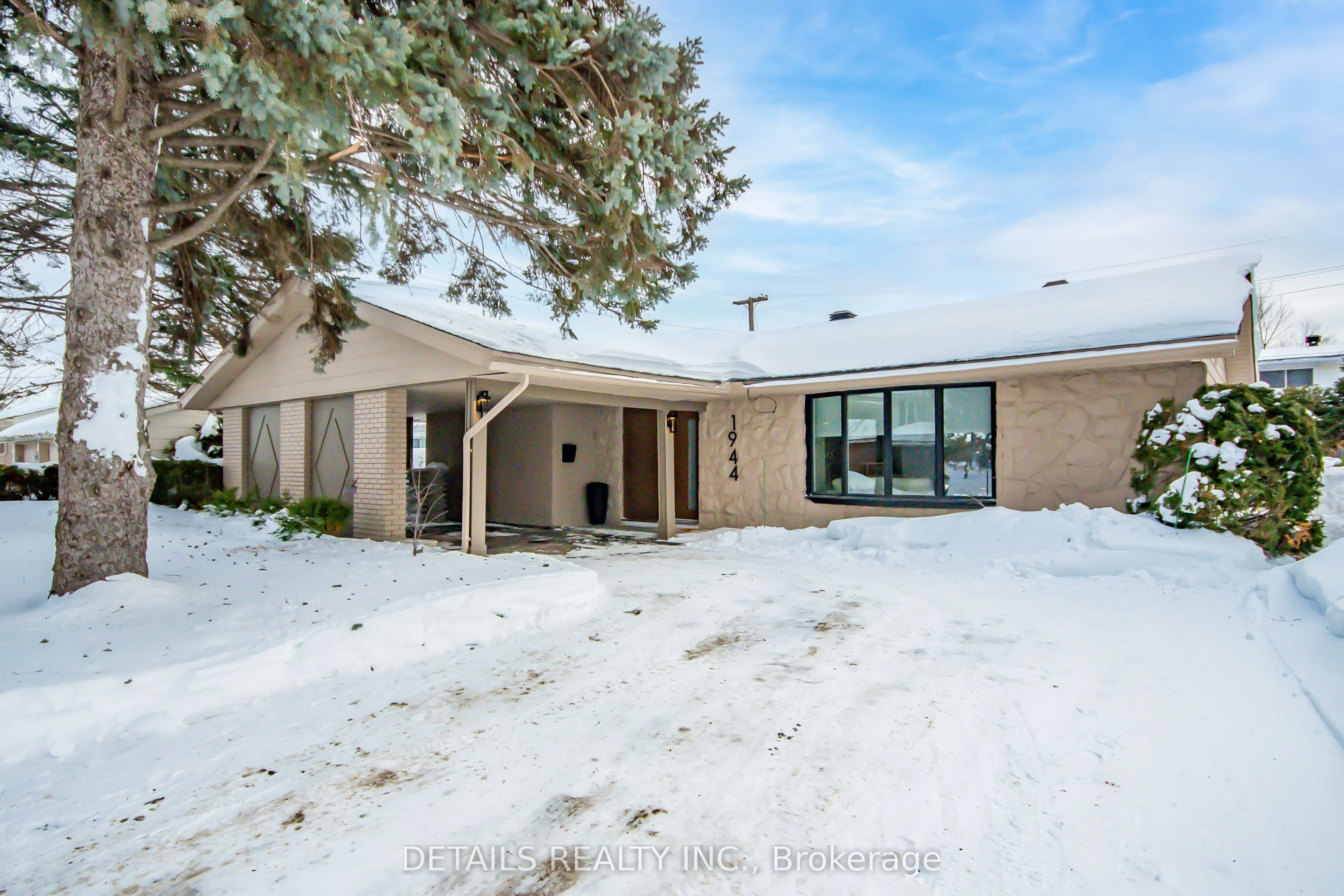 Detached in Alta Vista and Area