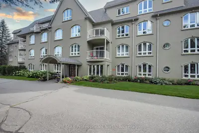 31 Dairy Lane 105, Huntsville, On P1h 2l7