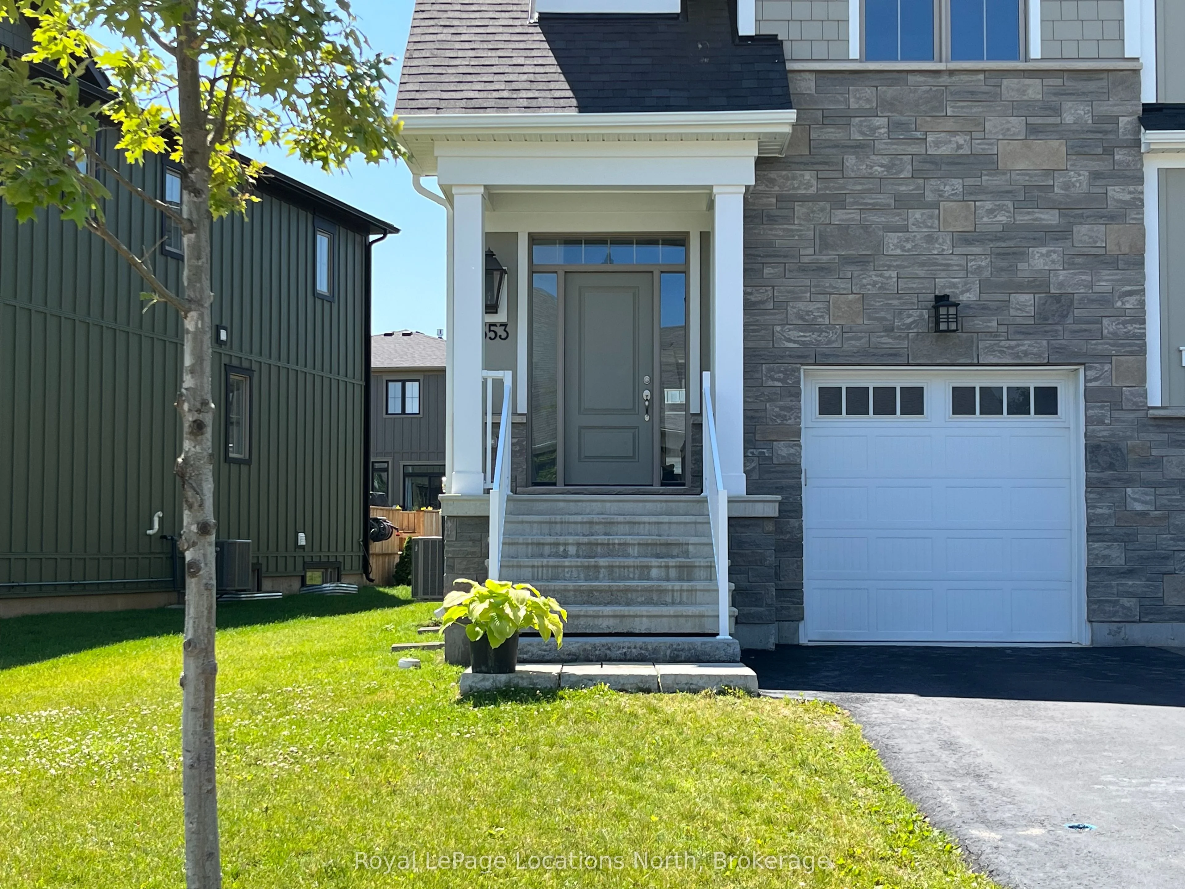 353 Yellow Birch Crescent, Blue Mountains, On L9y 0y5