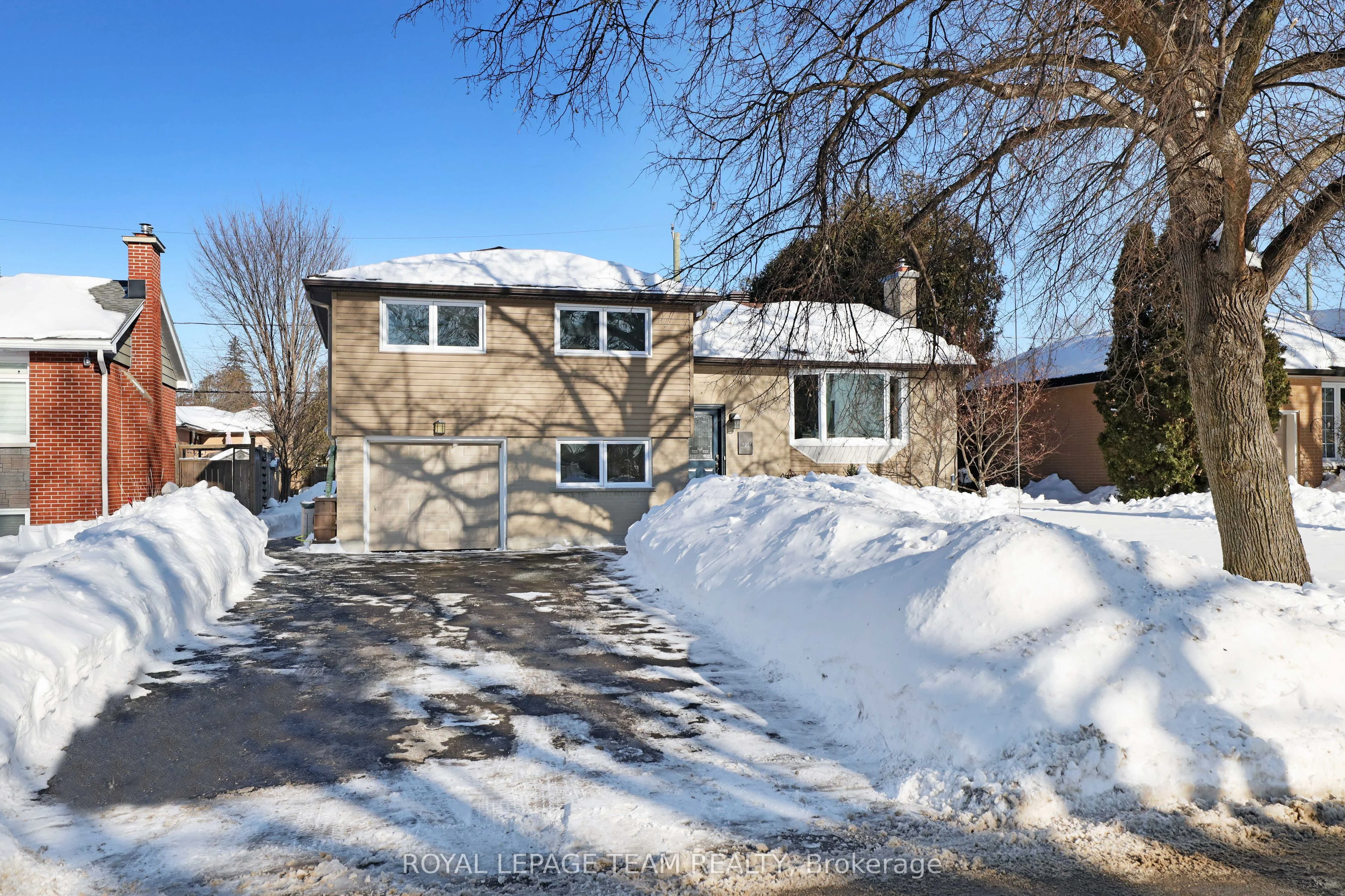Detached in Belair Park - Copeland Park and Area
