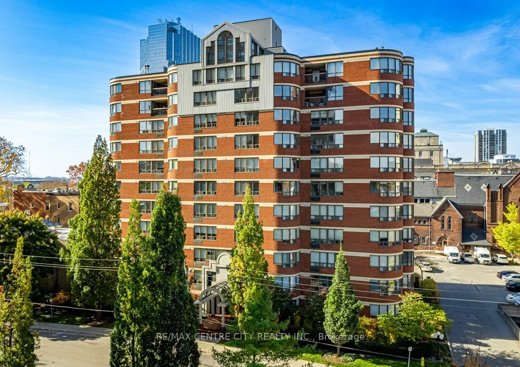 7 Picton Street 602, London East, On N6a 3p8