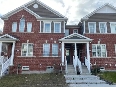 Att/Row/Townhouse in Cambridge