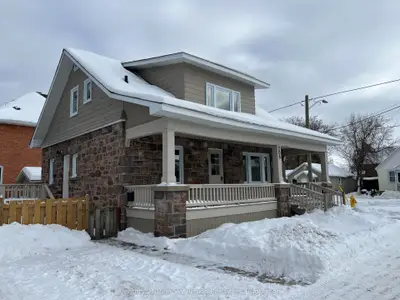 208 King Street W, North Bay, On P1b 5z8