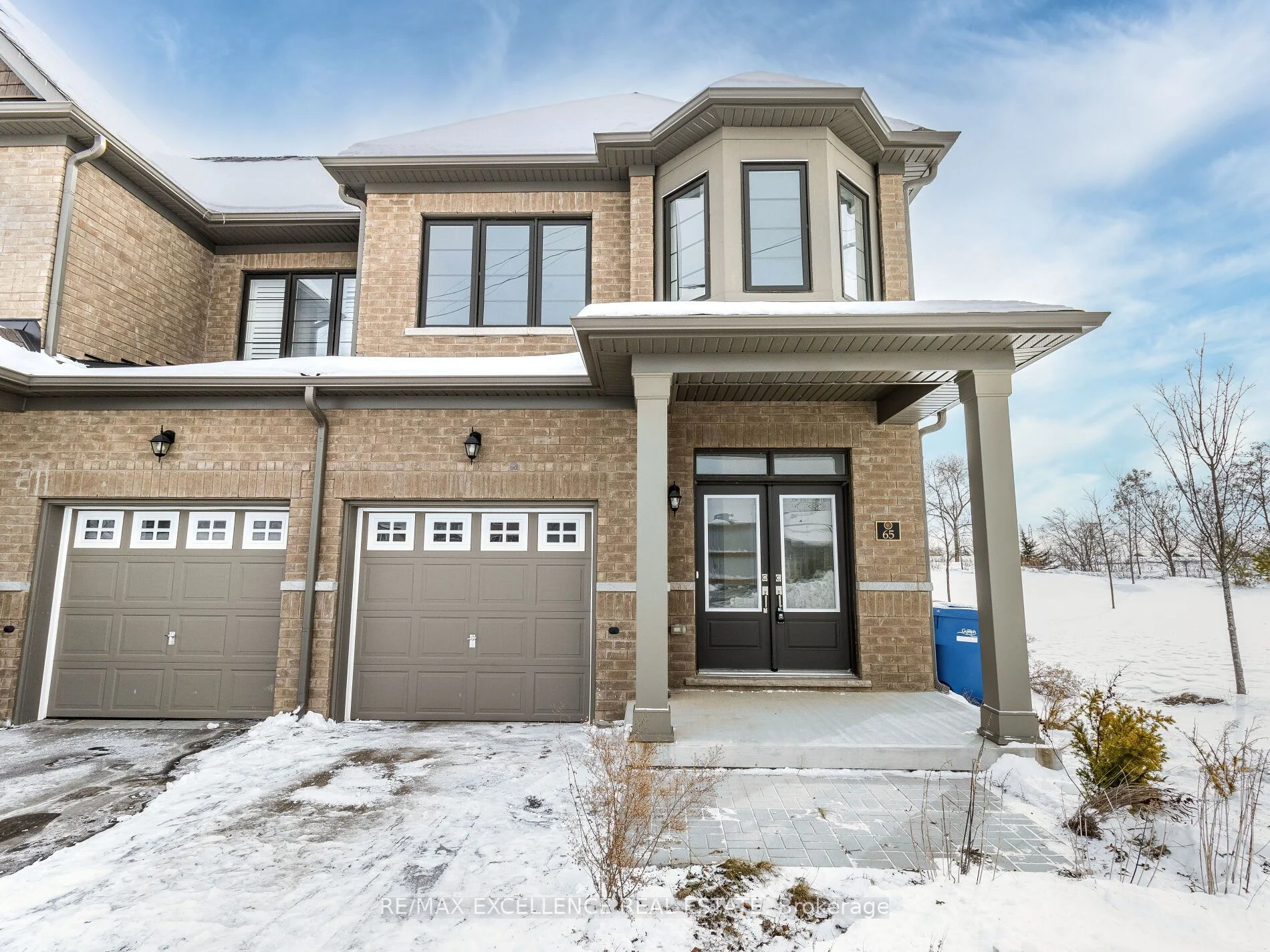 Att/Row/Townhouse in Guelph