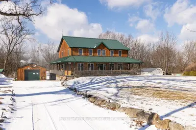 Detached in Lakeshore