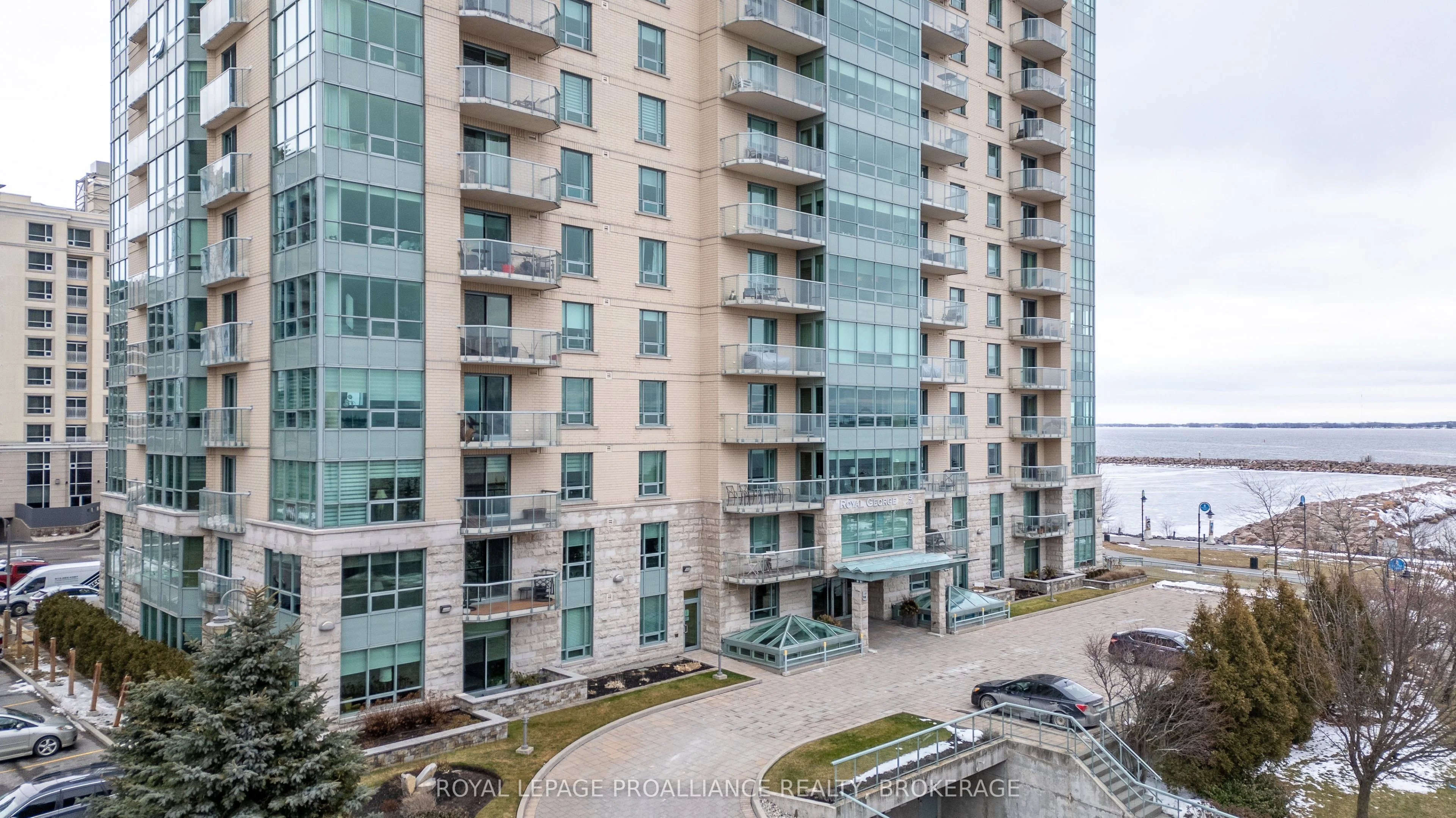 5 Gore Street 1303, Kingston, On K7l 0a1