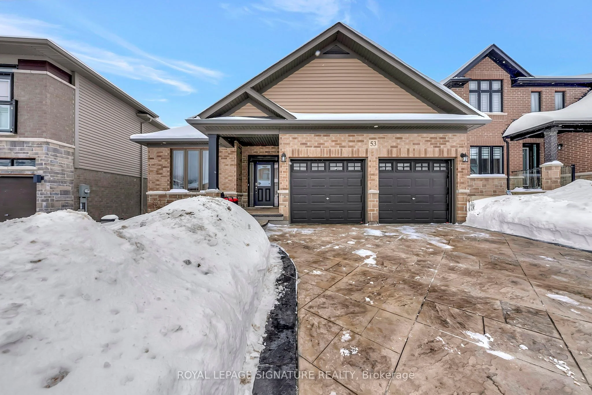 Detached in Brant