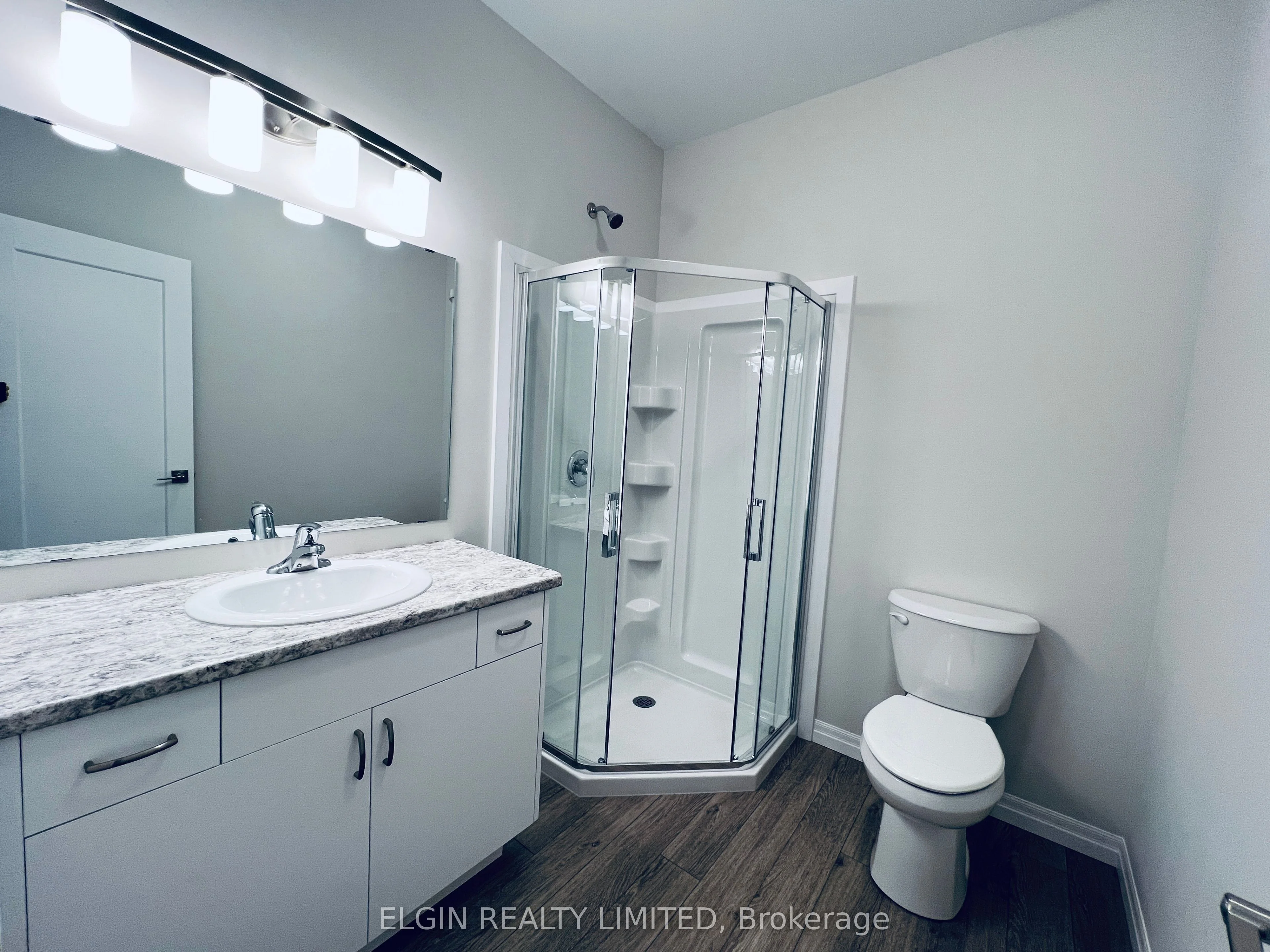 26 Canary Street, Tillsonburg, ON N4G 0K4