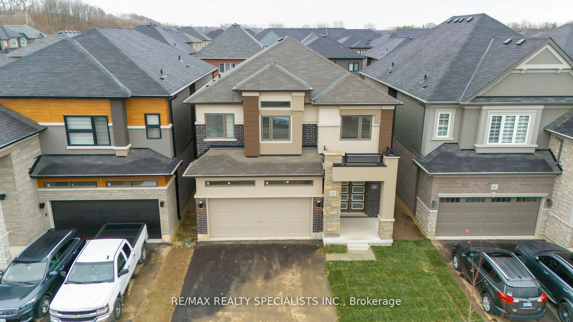 Detached in Brantford