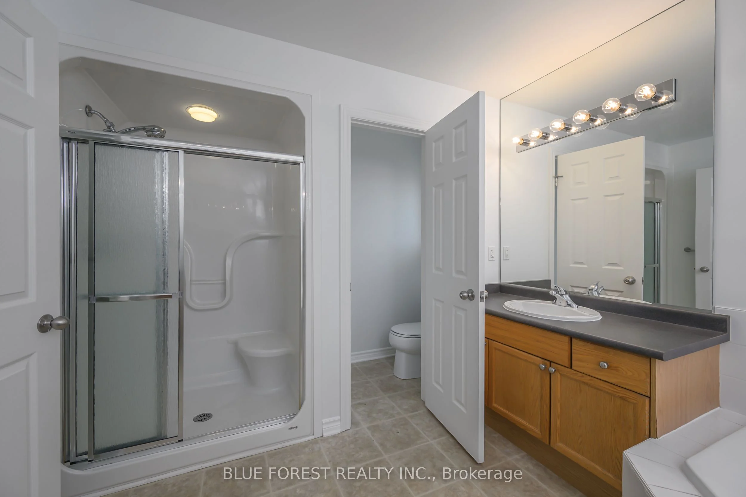 2941 Paulkane Chase, London South, ON N6L 0A7