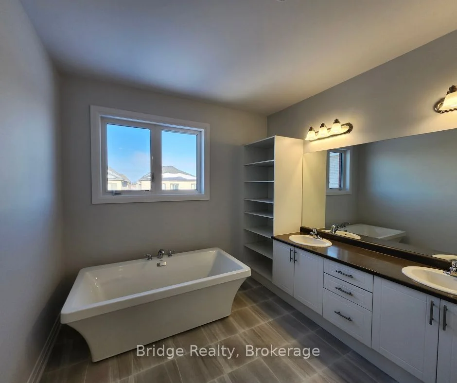 8 Harding Court E, Woodstock, ON N4T 0P8