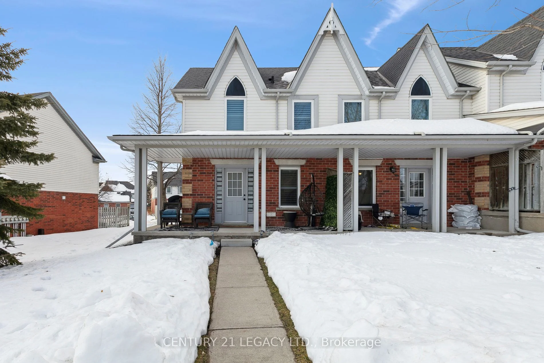 Condo Townhouse in Guelph
