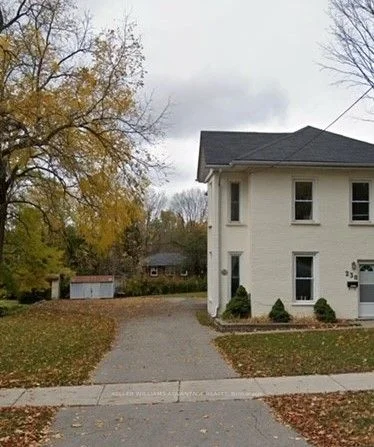 238 Wolsely Street Upper, Peterborough North, ON K9H 4Z6