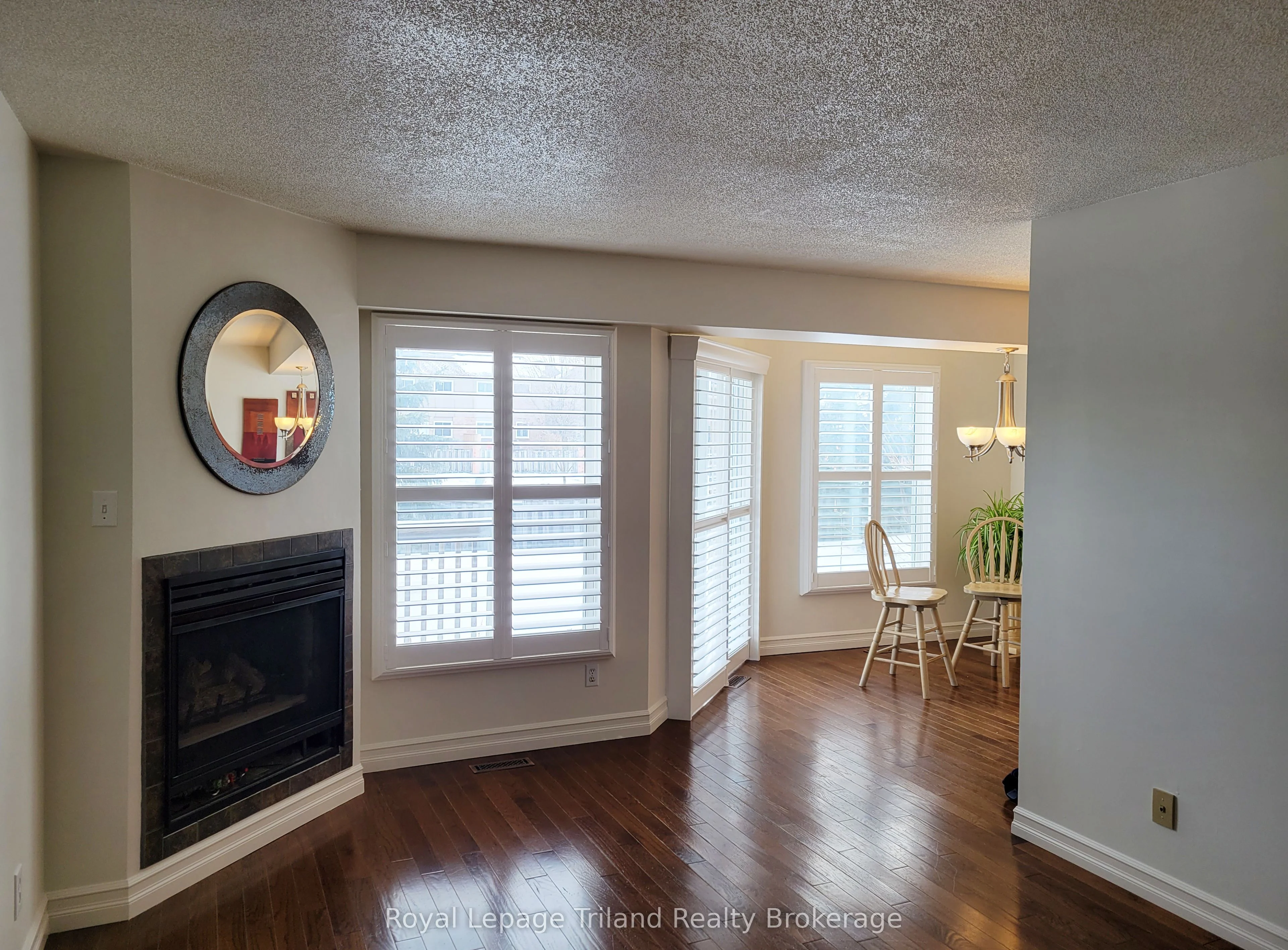 Condo Townhouse in Woodstock