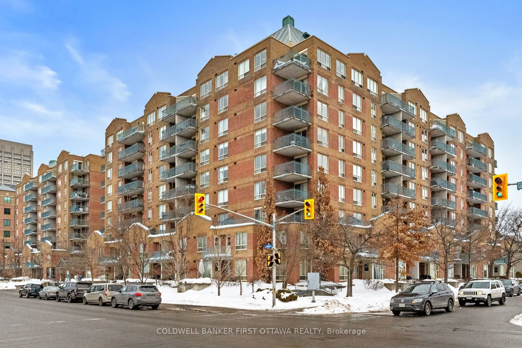 35 Holland Avenue 410, Tunneys Pasture And Ottawa West, On K1y 4s2