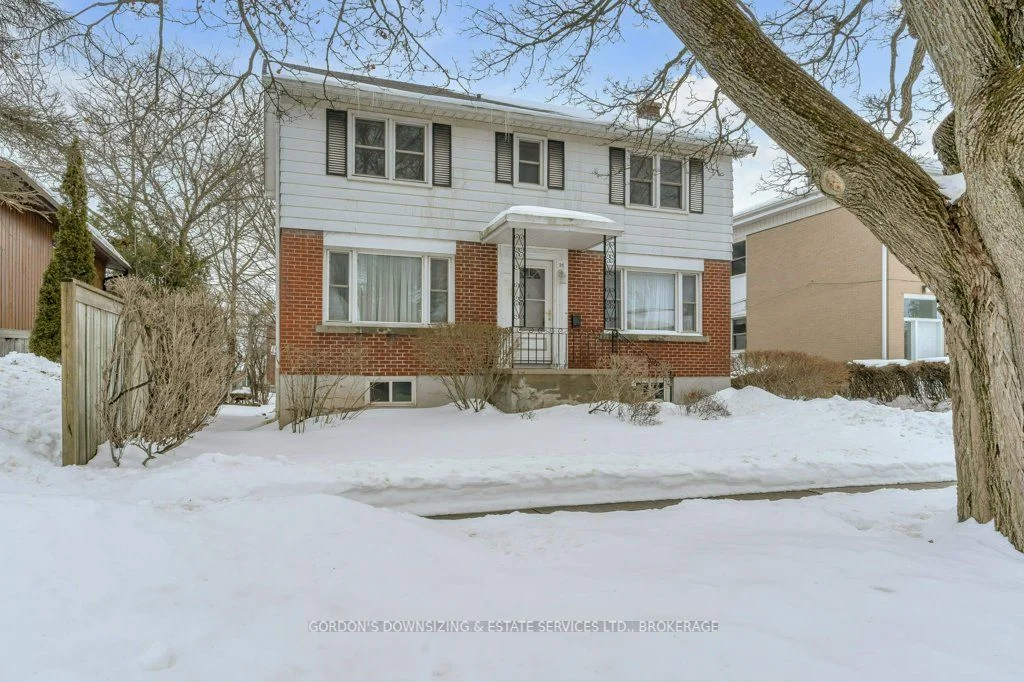 Detached in Kingston