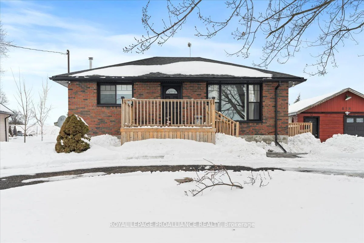 Detached in Quinte West