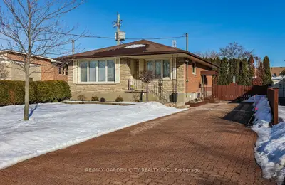 Detached in St. Catharines