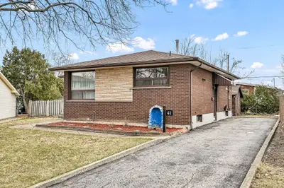 Detached in Hamilton