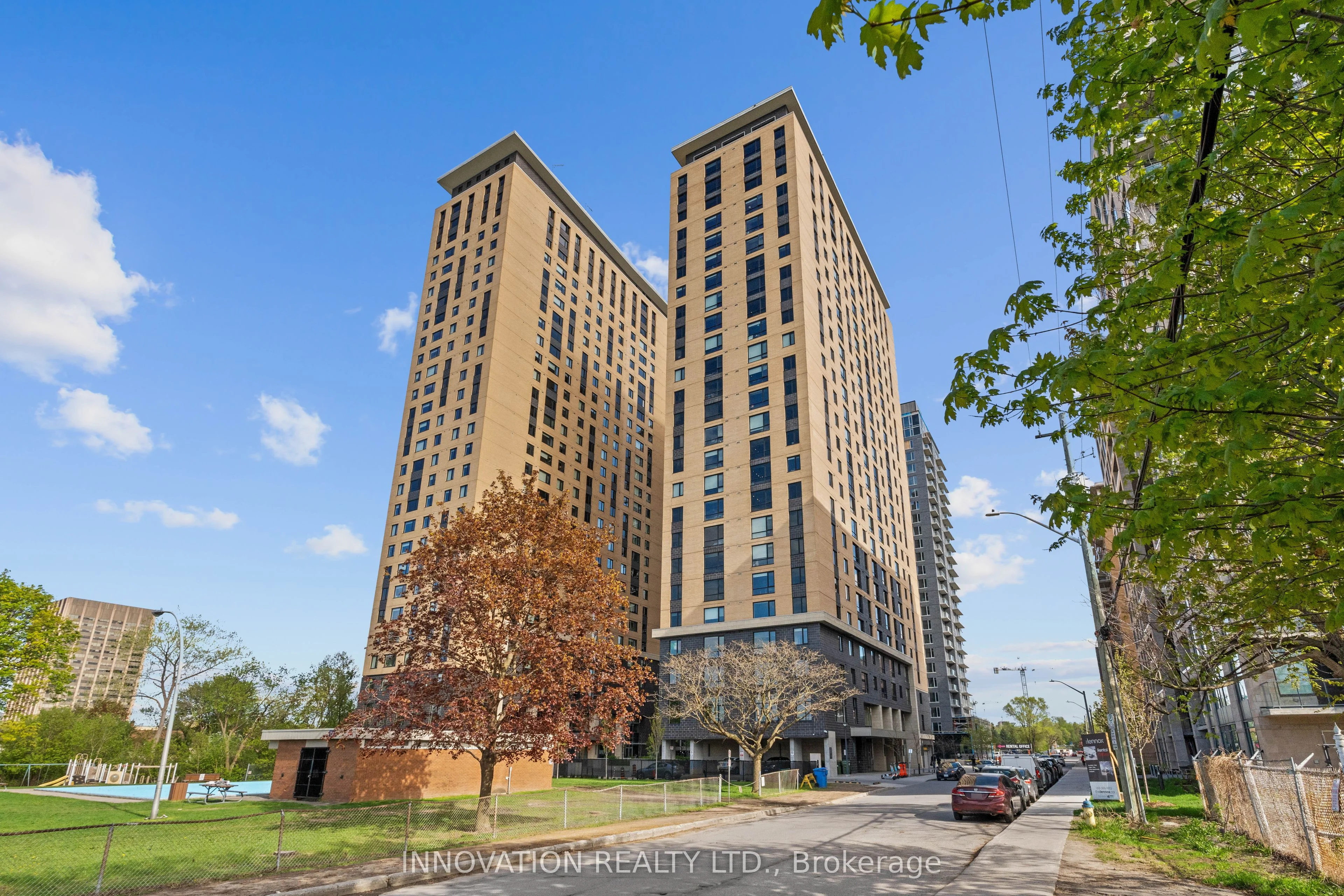105 Champagne Avenue S 2311, Dows Lake - Civic Hospital And Area, On K1s 5e5