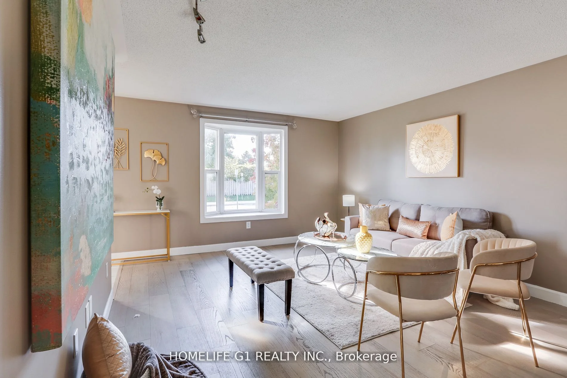 136 Sundridge Crescent, London South, On N5z 4r7