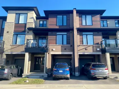 Att/Row/Townhouse in Hamilton