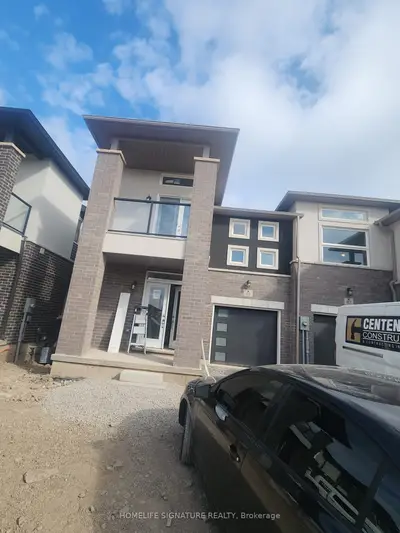 Condo Townhouse in Welland
