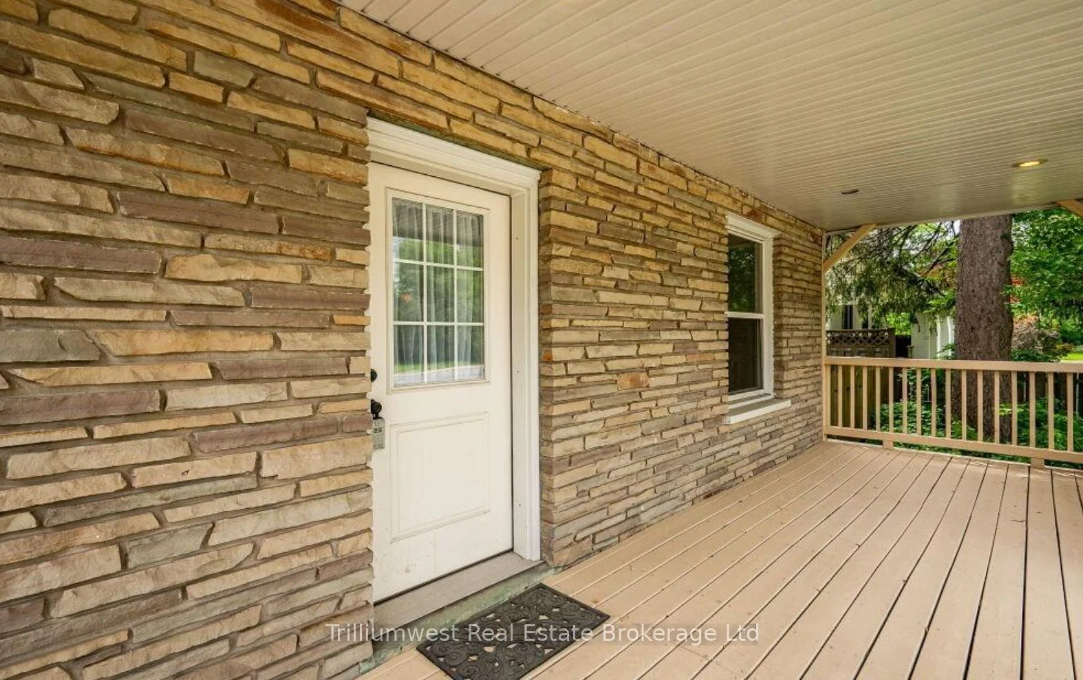 275 Main Street, Cambridge, ON N1R 1X8