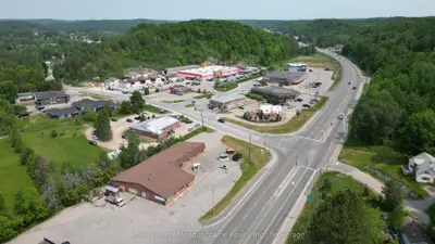 5 Bobcaygeon Road, Minden Hills, On K0m 2k0