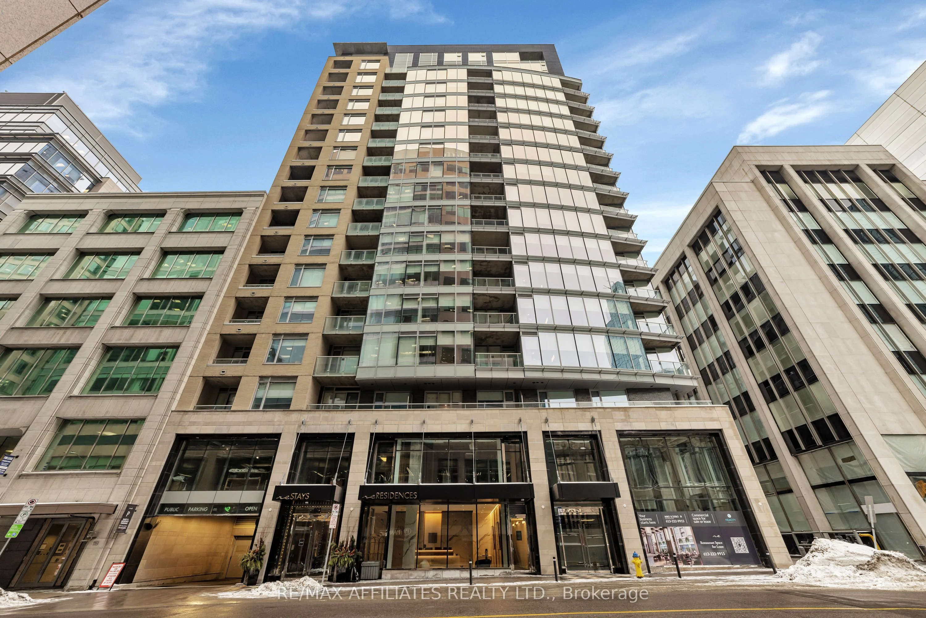 101 Queen Street 902, Ottawa Centre, On K1p 0b7