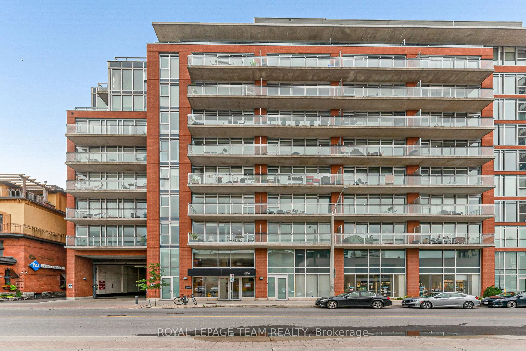 Condo Apartment in Ottawa Centre