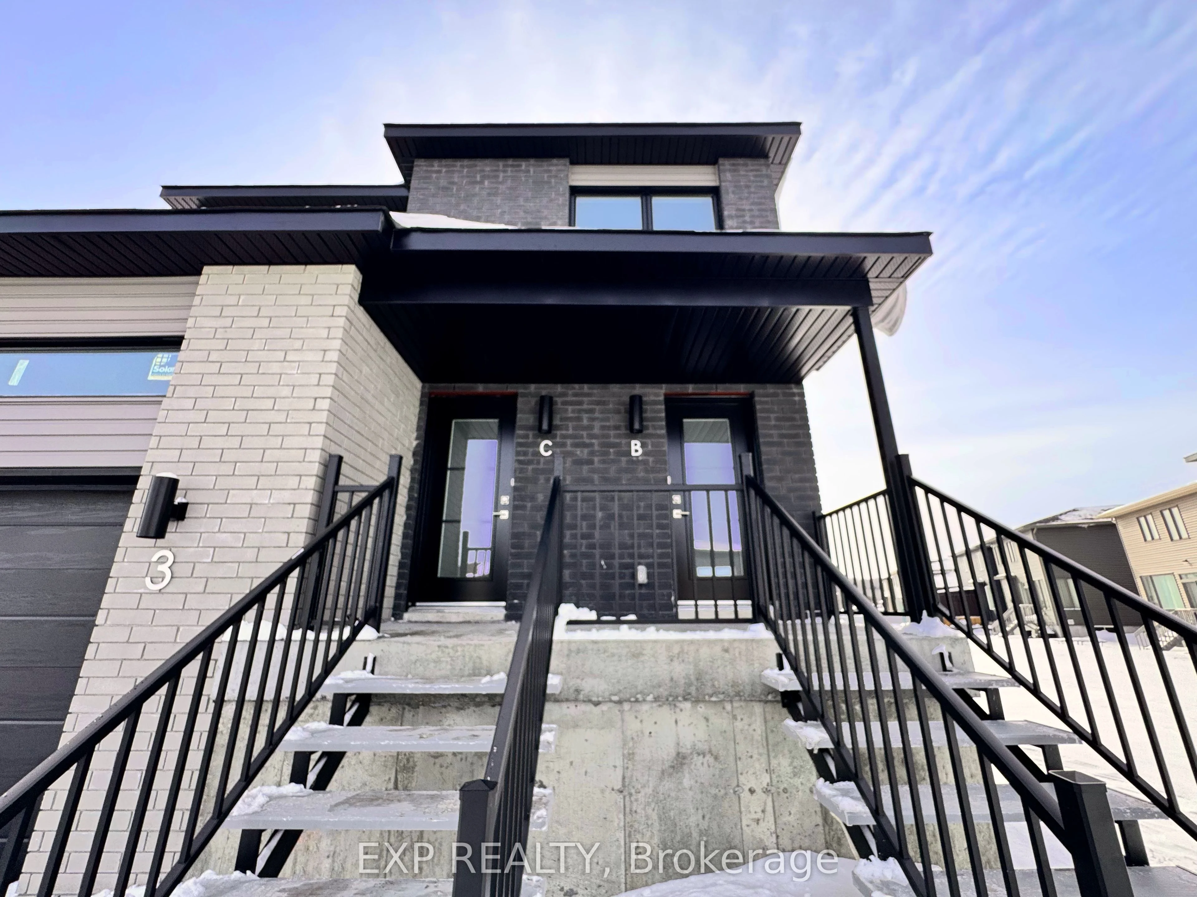 12 Rutile Street A, Clarence-rockland, On K4k 0m6