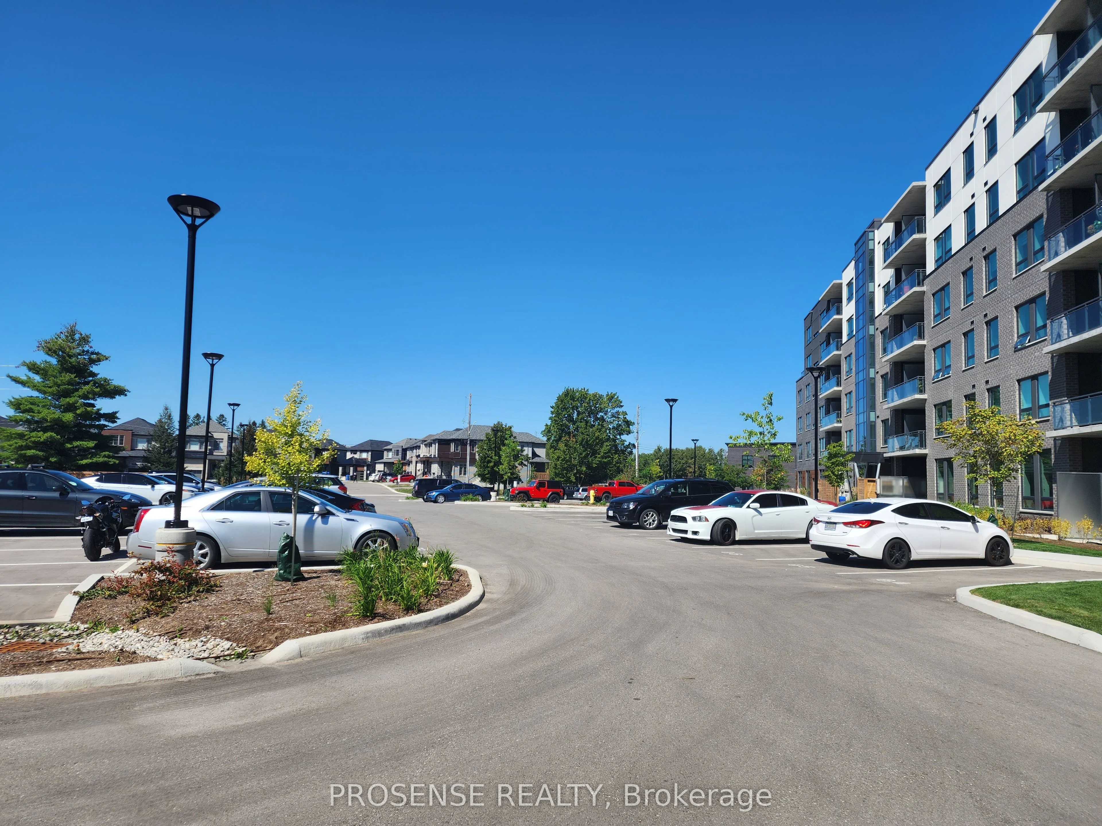 26 Lowes Road W 102, Guelph, On N1g 0h4