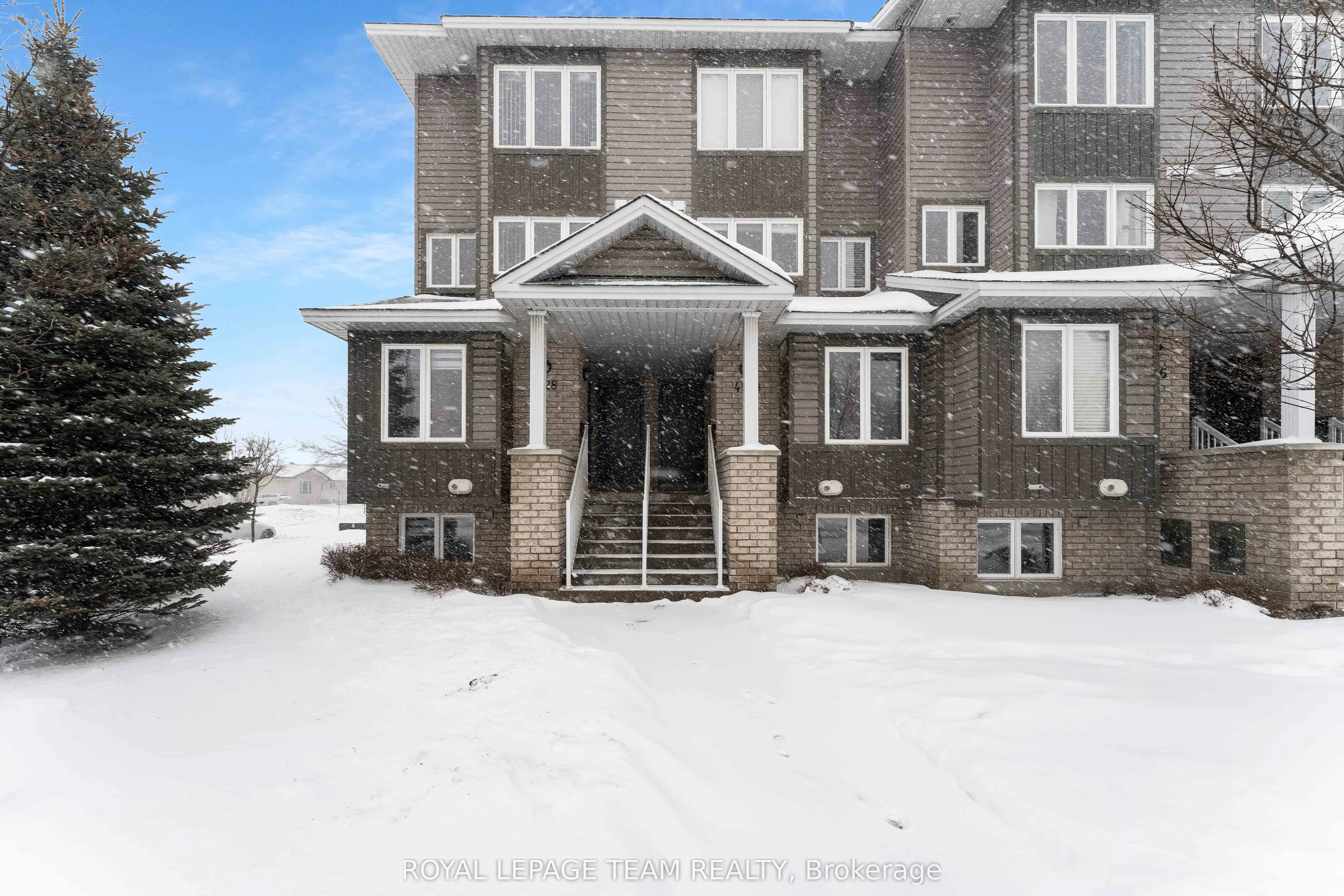 4528a Innes Road, Orleans - Cumberland And Area, On K4a 0x5