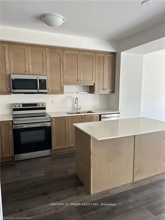53 June Callwood Way, Brantford, ON N3T 0V2