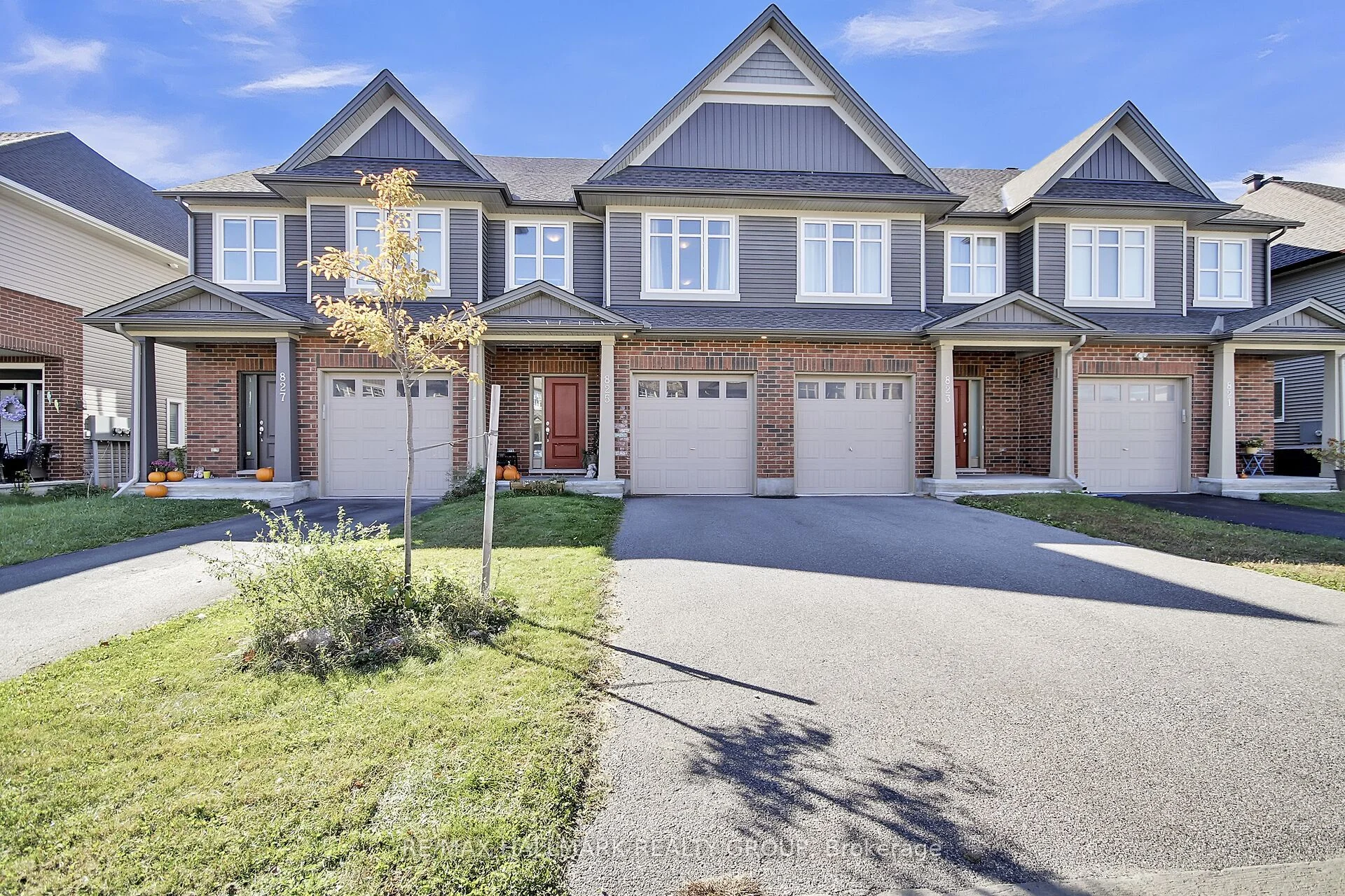 825 Cedar Creek Drive, Blossom Park - Airport And Area, On K1t 0b3
