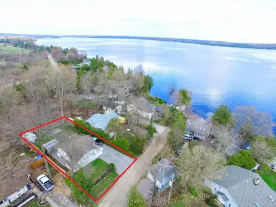 21 Pleasure Street, Kawartha Lakes, On K0m 1g0