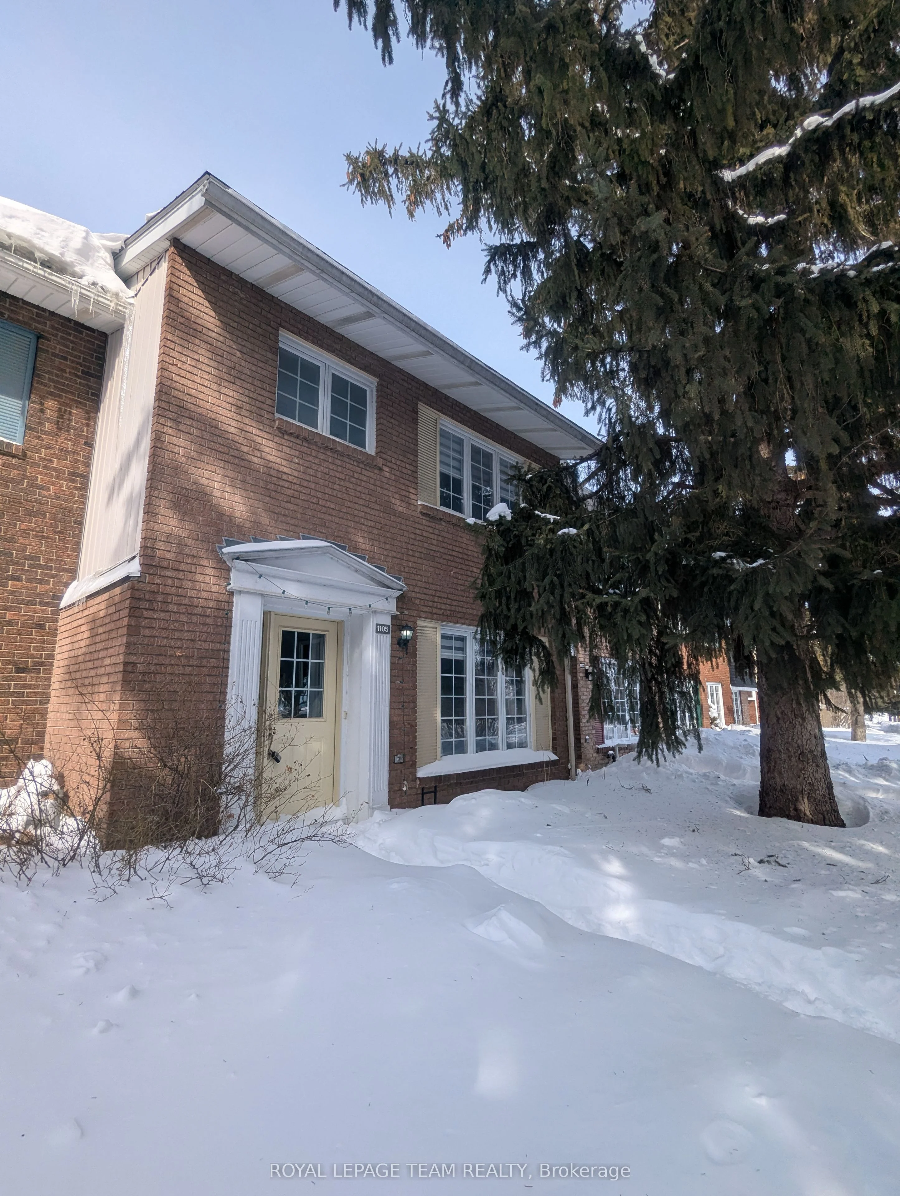 Condo Townhouse in Mooneys Bay - Carleton Heights and Area